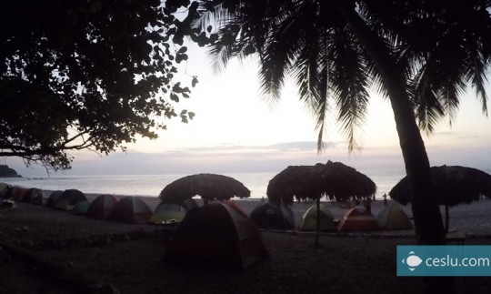 Acampar en Playa San Rafael